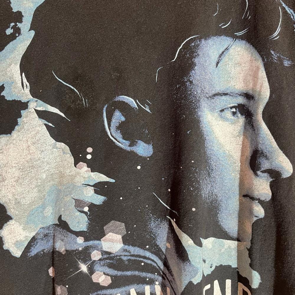 Shawn mendes medium black graphic vintage preowned tshirt Graphic Tee – Feel-Good Design · Trending Graphic Apparel